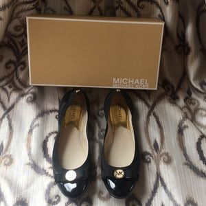 Michael Kors flats